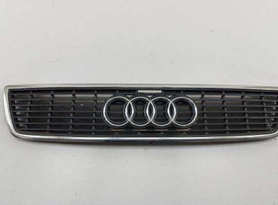 Решетка радиатора AU1788800 на Audi A8 D2 (1994-2002)