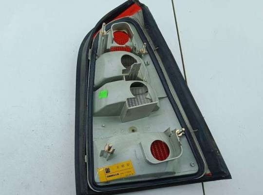 купить Фонарь задний левый на Opel Vectra B (1995-2002)