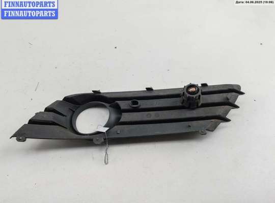 купить Рамка фары противотуманной правой на Opel Astra H (2004-2009)