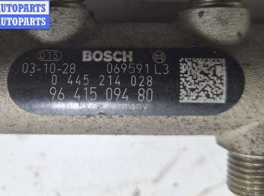 купить Рампа (рейка) топливная на Peugeot 206