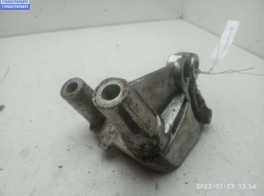 Кронштейн ТНВД NS973469 на Renault Trafic (2001-2014)