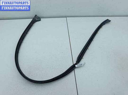 купить Уплотнитель двери передней левой на Mercedes Sprinter W906 (2006-2018)