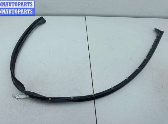 купить Уплотнитель двери передней левой на Mercedes Sprinter W906 (2006-2018)