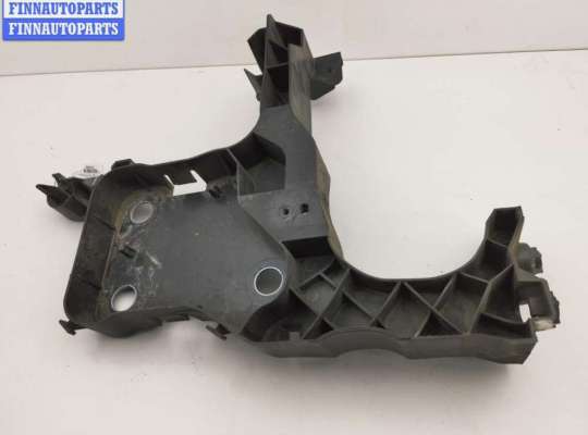 Купить Крепление фары правой на Renault Megane II (2002-2008) Крепление фары правой RN1589495 на Renault Megane II (2002-2008)