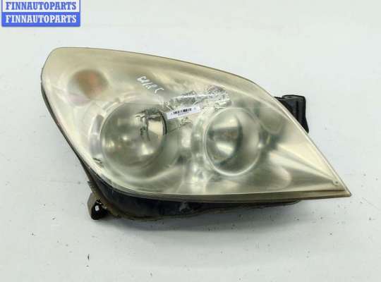 Фара правая OP2374771 на Opel Astra H (2004-2009)