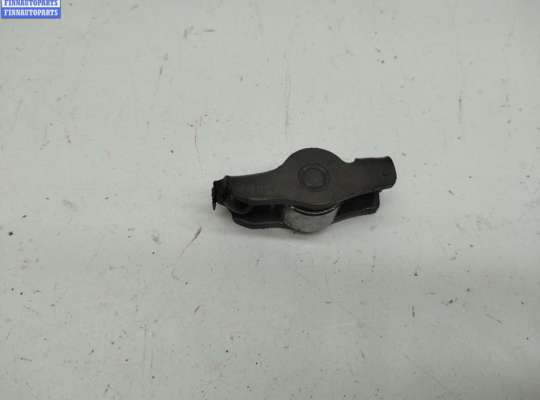 купить Коромысло клапана (рокер) на Volkswagen Golf-5