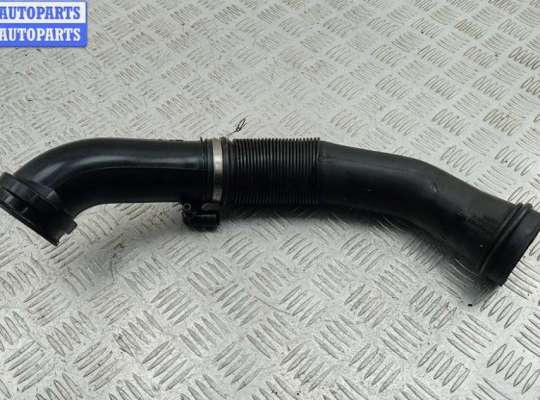 купить Патрубок воздушного фильтра на Audi A4 B5 (1994-2001)