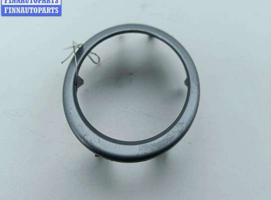 купить Рамка фары противотуманной левой на Audi A4 B7 (2004-2008)