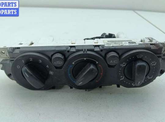 купить Переключатель отопителя на Ford Focus II (2004-2011)