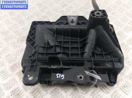 купить Полка аккумулятора (площадка АКБ) на Volkswagen Polo (c 2010)