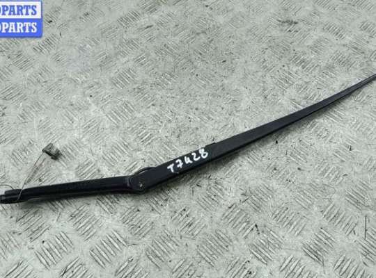 купить Щеткодержатель (поводок стеклоочистителя) передний на BMW 3 E46 (1998-2006)