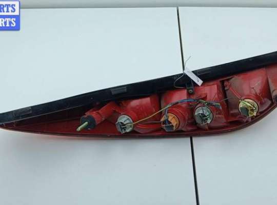 купить Фонарь задний правый на Ford Mondeo III (2000-2007)