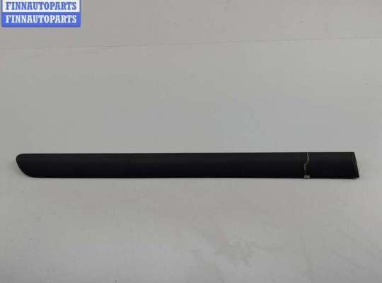 купить Молдинг двери задней левой на Volkswagen Golf-5 Plus