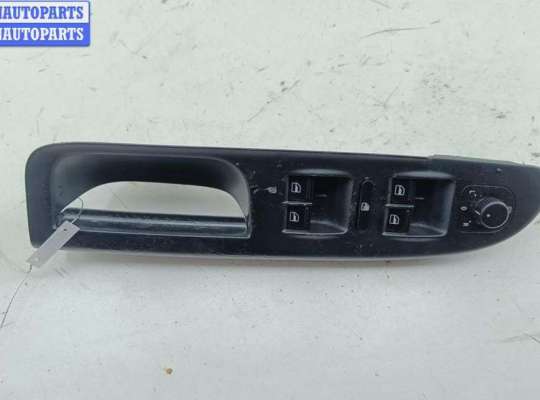 купить Блок кнопок управления стеклоподъемниками на Volkswagen Passat B6
