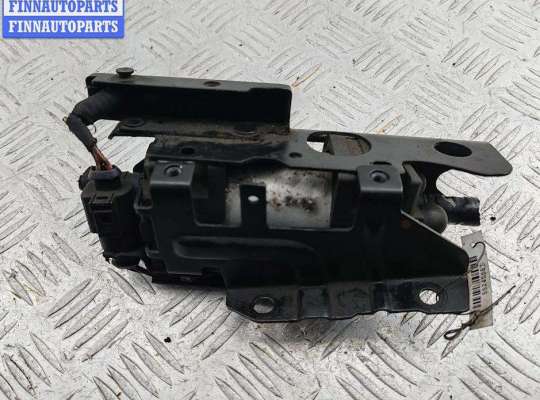 купить Насос топливный на Volkswagen Passat B6