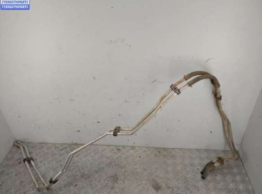 купить Трубка охлаждающей жидкости металлическая на Volkswagen Transporter T5