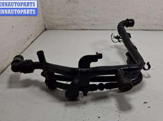 Патрубок (трубка, шланг) на Volkswagen Passat B5 (3B)