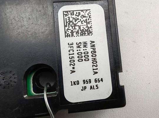 купить Датчик угла поворота руля на Volkswagen Golf-5