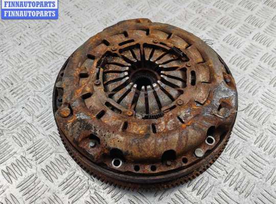 купить Маховик на Mercedes C-Class W203 (2000-2006)