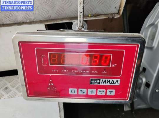 купить Молдинг стекла двери передней левой наружный на Volkswagen Passat B6