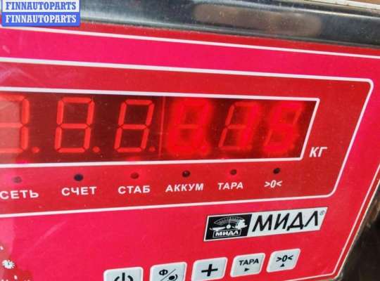 купить Молдинг стекла двери передней левой наружный на Volkswagen Golf-4