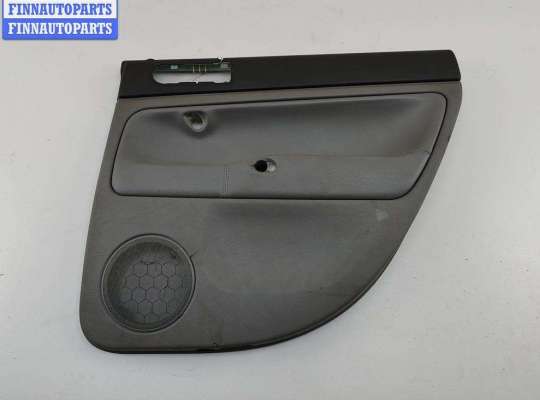 Обшивка двери задней левой (дверная карта) VG2680187 на Volkswagen Passat B5+ (GP)