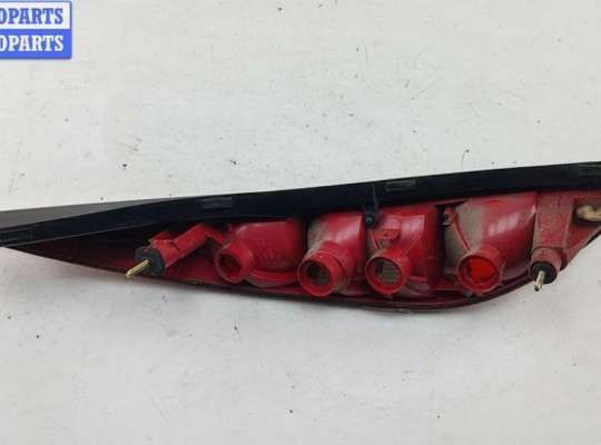 купить Фонарь задний правый на Ford Mondeo III (2000-2007)