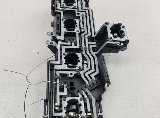 купить Плата фонаря заднего левого на Volkswagen Passat B5+ (GP)