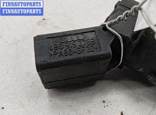 купить Датчик парковки (парктроник) передний на Audi A6 C5 Allroad (2000-2005)