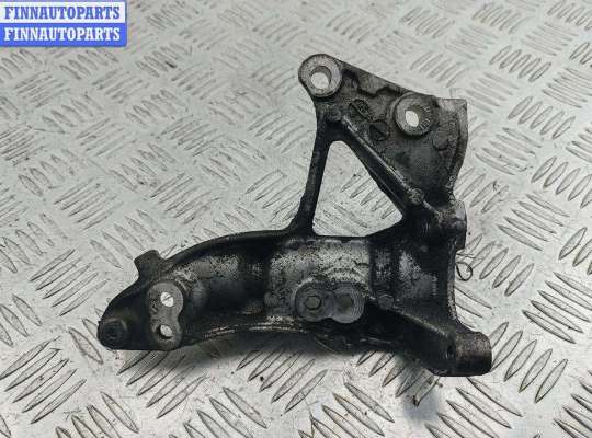 купить Кронштейн генератора на Ford Focus II (2004-2011)