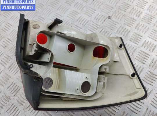 купить Фонарь задний правый на Audi A4 B6 (2001-2004)