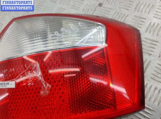 купить Фонарь задний правый на Audi A4 B6 (2001-2004)