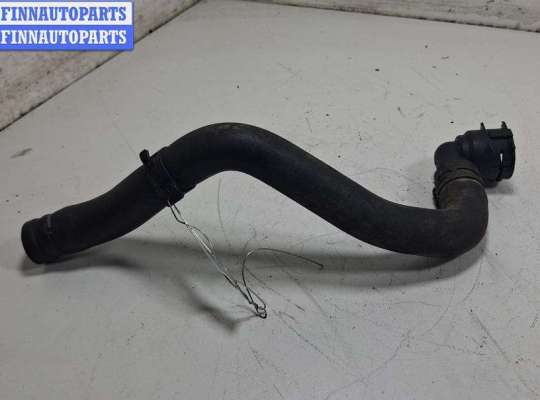 купить Патрубок отопителя (печки) на Volkswagen Golf-5