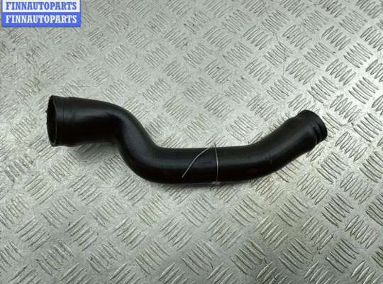 Патрубок интеркулера FO2163227 на Ford Mondeo III (2000-2007)