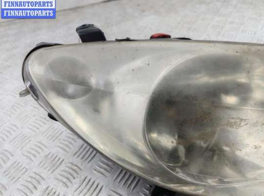 купить Фара правая на Peugeot 307