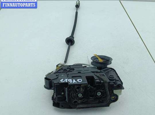 купить Замок двери задней правой на Volkswagen Golf-6