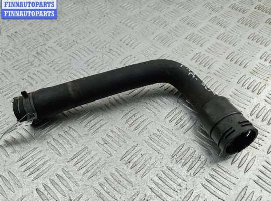 купить Патрубок радиатора на Volkswagen Passat B5