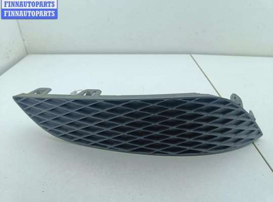 купить Решётка (заглушка) в бампер на Opel Astra H (2004-2009)