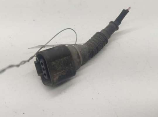 купить Датчик парковки (парктроник) задний на Audi A6 C5 (1997-2005)