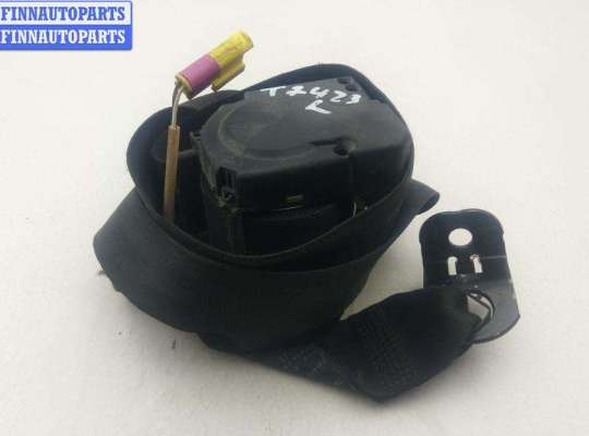 Ремень безопасности на Volkswagen Golf IV (1J)