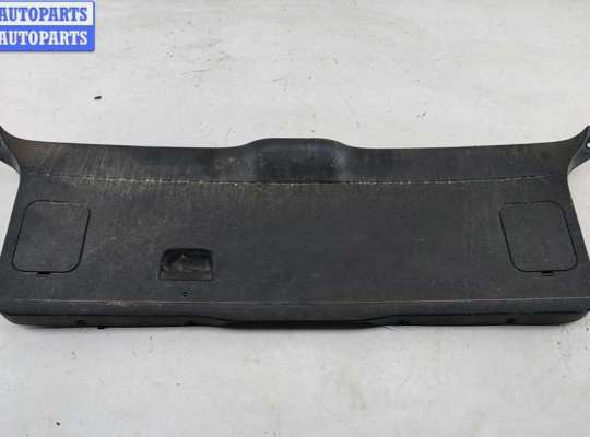 купить Обшивка крышки багажника на Volkswagen Passat B4