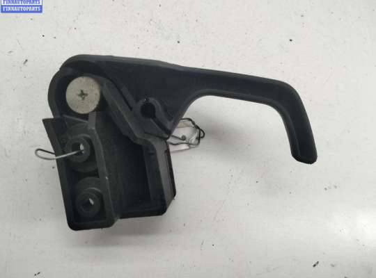 купить Ручка открывания капота на Volkswagen Passat B3