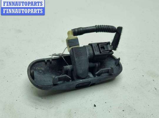 купить Форсунка омывателя на Volkswagen Passat B6