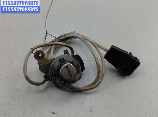 Купить Личинка замка на Audi 80 B4 (1991-1996) Личинка замка AU1698509 на Audi 80 B4 (1991-1996)