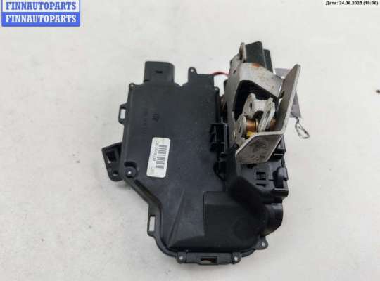 купить Замок двери задней правой на Audi A4 B6 (2001-2004)