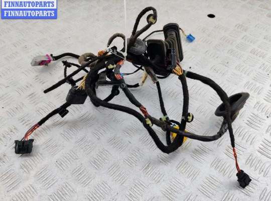 купить Проводка двери на Volkswagen Passat B6