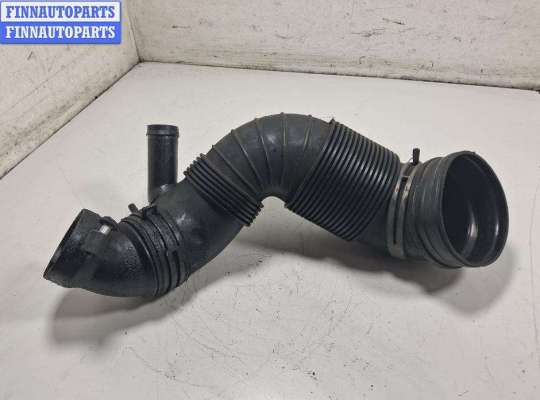 купить Патрубок турбины на Volkswagen Passat B6