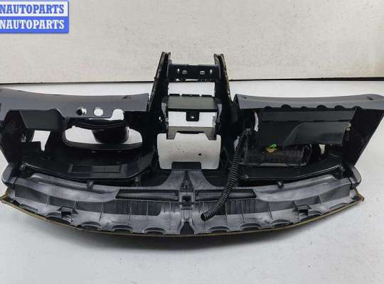 купить Панель приборная (торпедо) на Skoda Octavia mk2 (A5 1Z) 2004-2013