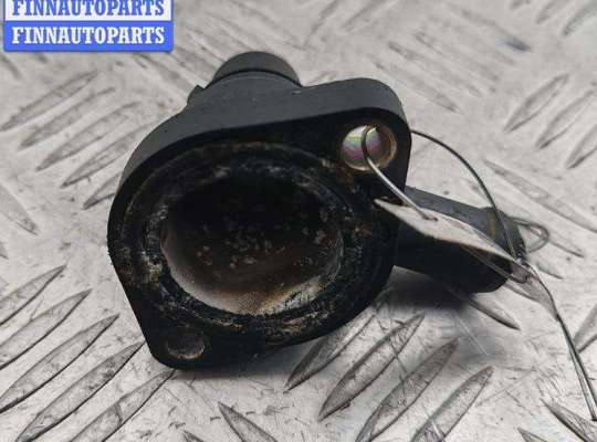 купить Фланец (тройник) системы охлаждения на Volkswagen Sharan (2000-2010)