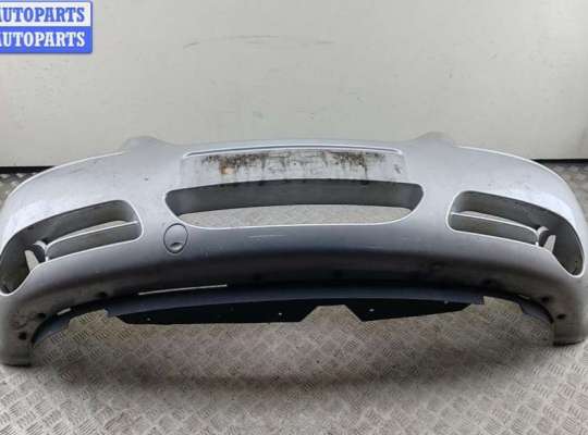 Бампер передний DGQ0150 на Chrysler Voyager (2001-2007)